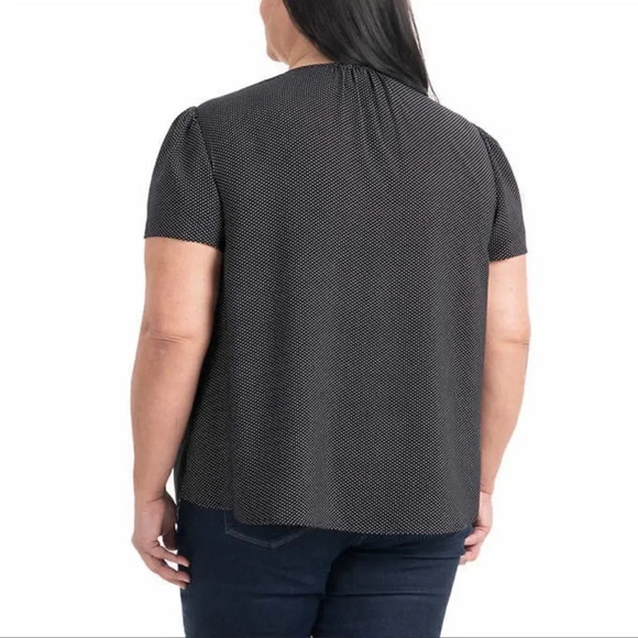 Hilary Radley ladies v-neck blouse - Picture 3 of 7